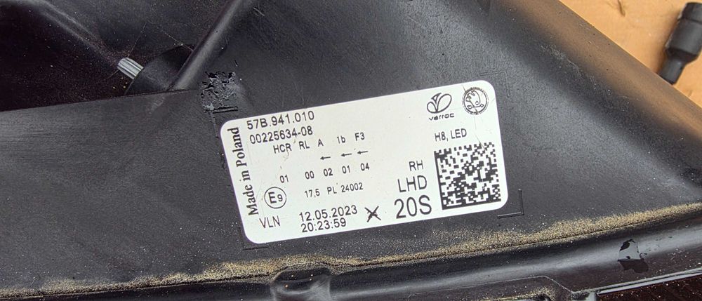 Far dreapta LED Skoda Karoq Facelift 2022 / 2023 2024