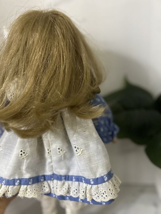 Порцеланова кукла Германия 70-те години