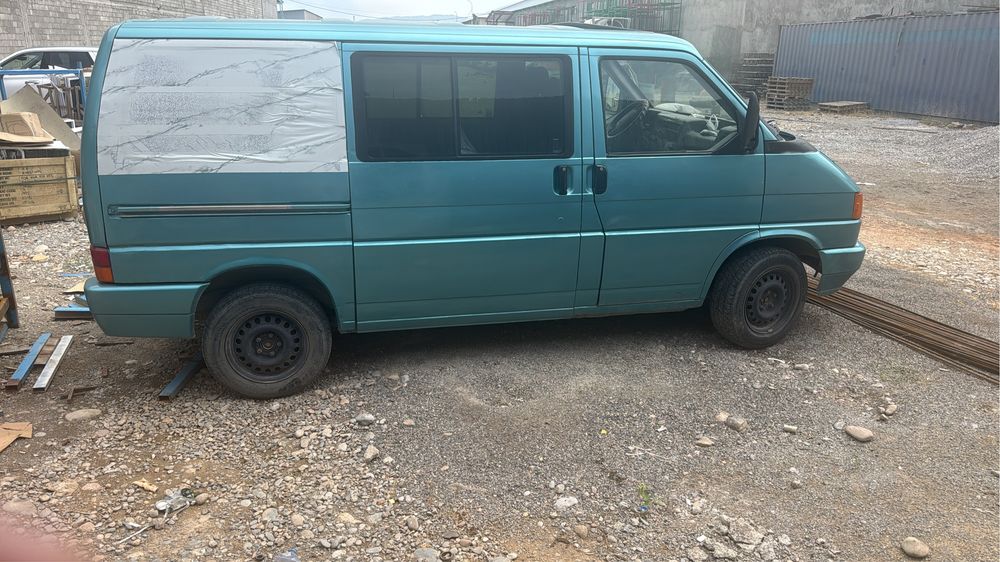 Продам Volkswagen Transporter