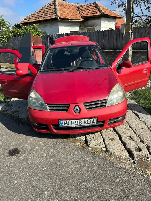 Renault symbol 2006