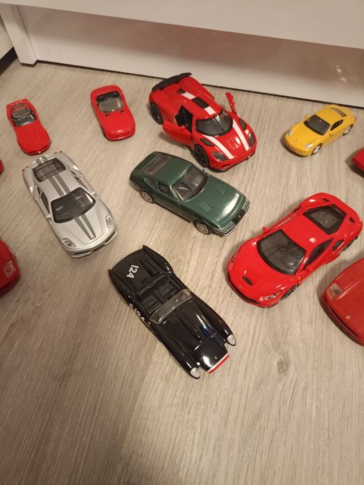 Метални колички феррари