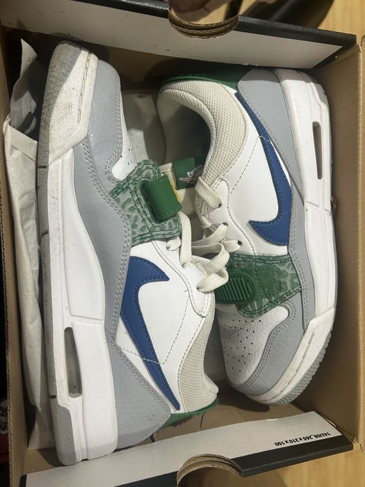 Vand adidasi nike jordan marime 37,5