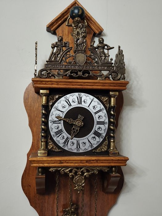 Стенен холандски часовник  „Zaanse“, в махагонов корпус