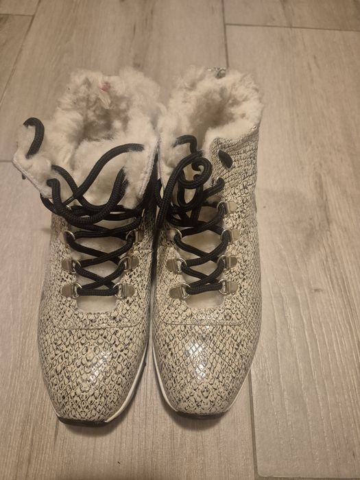 Дамски зимни боти