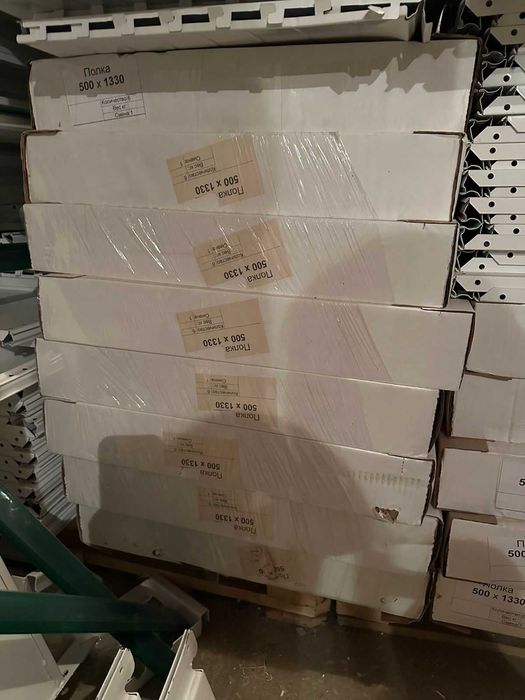 Полки для торгового оборудования.