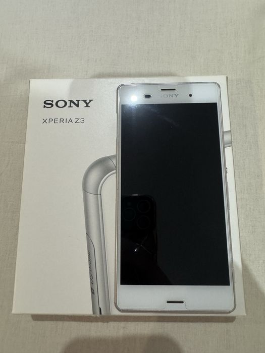 Sony Xperia z3 бя цвят