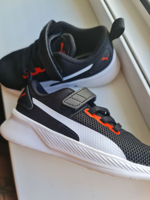 Adidasi puma copii nr 25