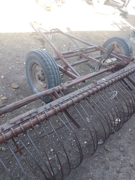 Продам прицепные грабли