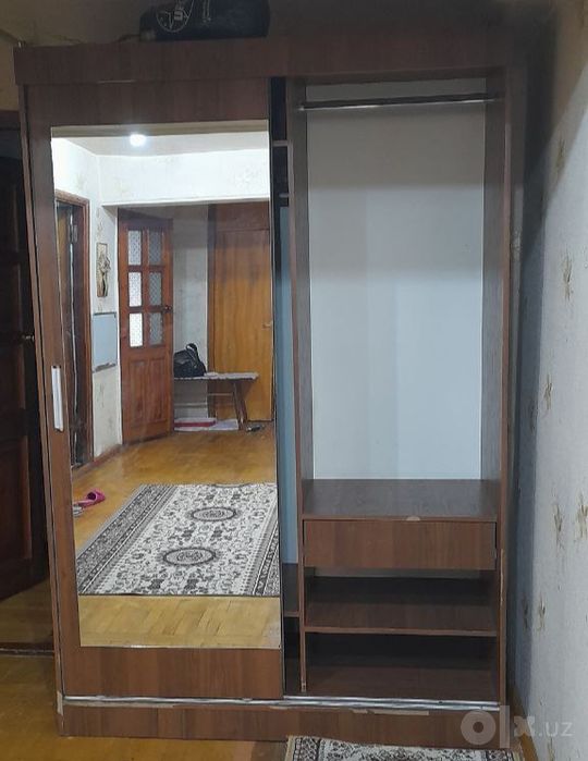 Продам вместительный шкаф