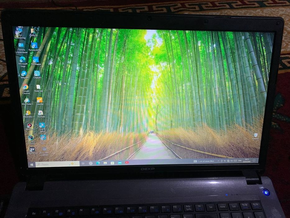 Noutbuk DEXP 120 SSD