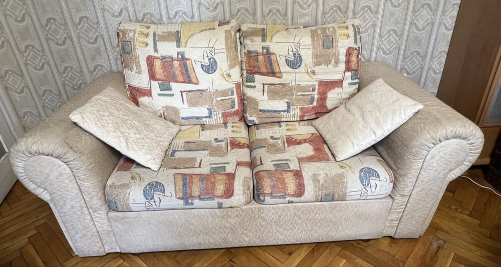 Диван с размер 180см Д х 88см Шх 90см В