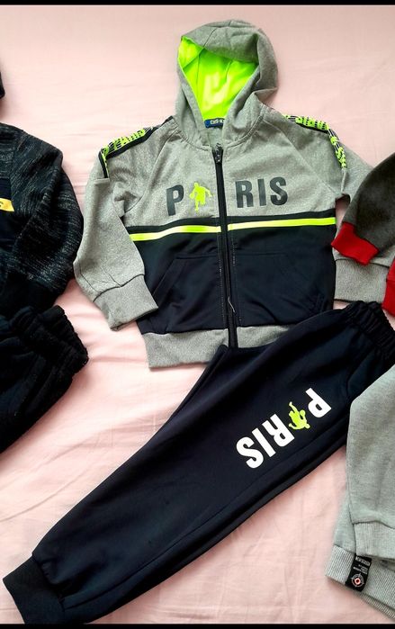 Детски комплекти,яке,пижама 104/110 размер