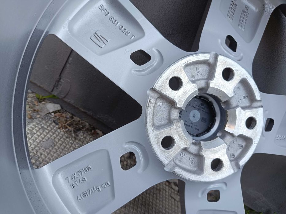 ОРИГИНАЛНИ джанти 17 ' 5x112 Сеат Фолксваген  / SEAT VW AUDI 57,1 ET49