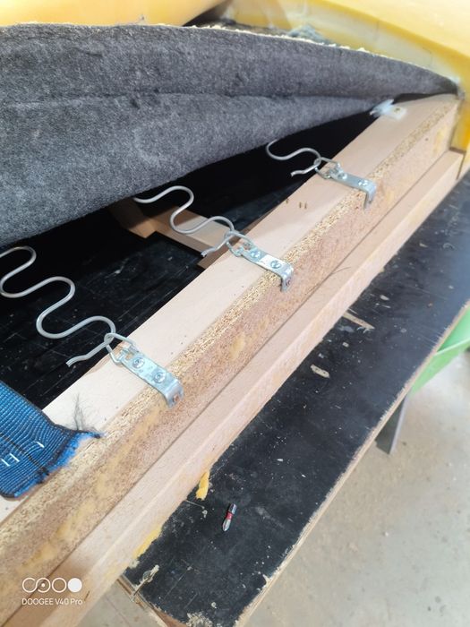 Reparatii mobilier
