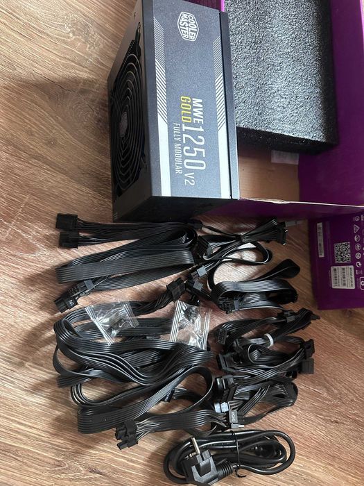 Cooler Master MWE Gold 1250 - V2 (Почти новые) С гарантией