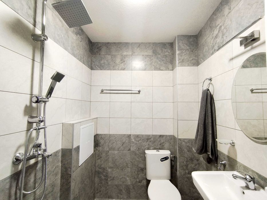 ТОП! Ремонтиран 2-стаен до зала „Кракра“, санирана сграда,  – Център