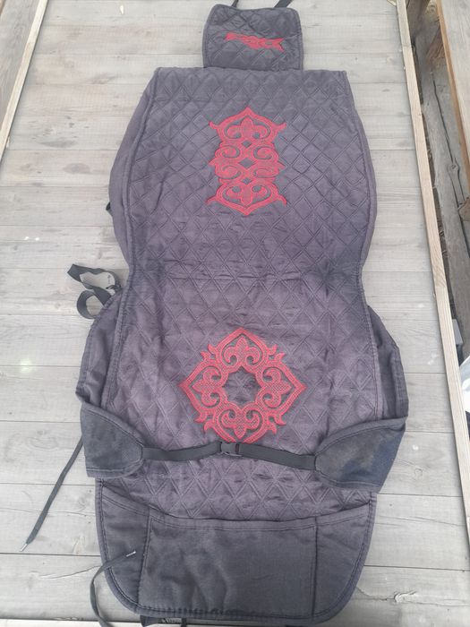 Продам авточехлы (накидки)