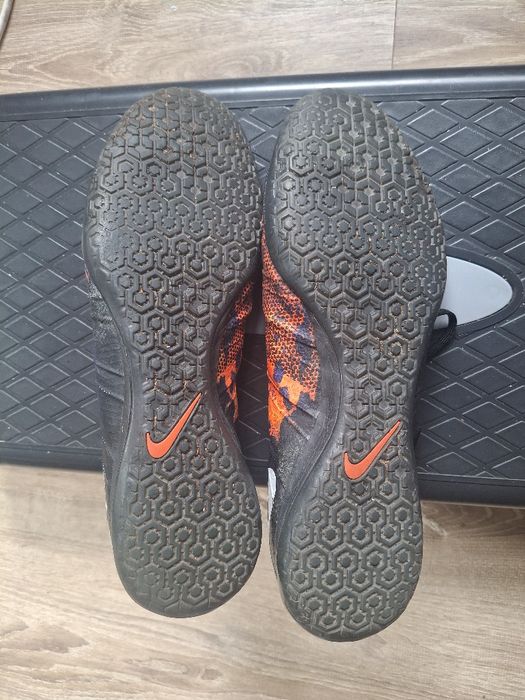 Ghete Mercurial cr 7 ,foarte rare,nu se mai fabrica acest gen
