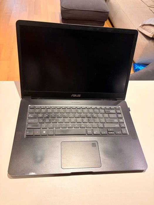 ASUS ZenBook Pro UX550VE i7 16GB 512GB GTX1050Ti – fără baterie