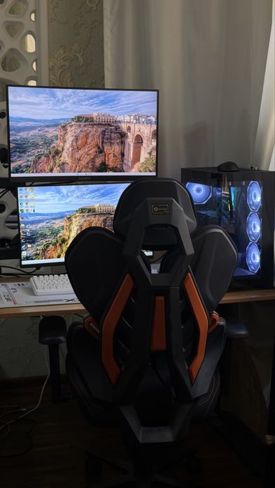 3 монитора + Игровой пк + Игровое кресло + дороиге аксессуары