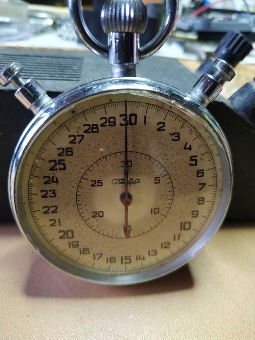 секундомер механичен за състезания