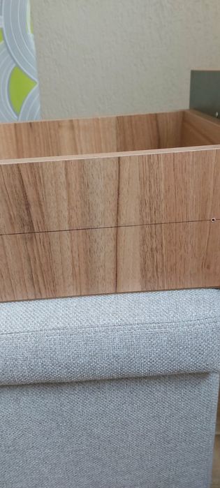 Продавам дървени чекмеджета