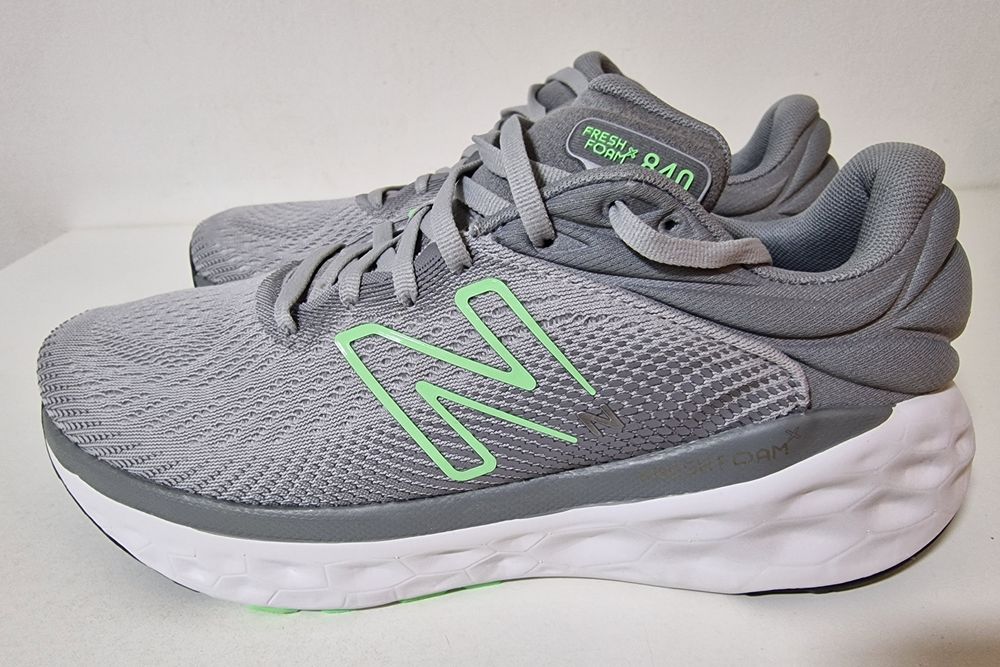NEW BALANCE 840 Alergare runnimg jogging sala fittnes div marimi
Marim