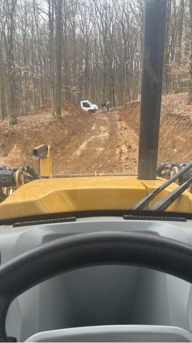 Buldoexcavator de inchiriat