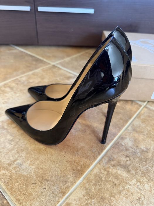 Обувки louboutin