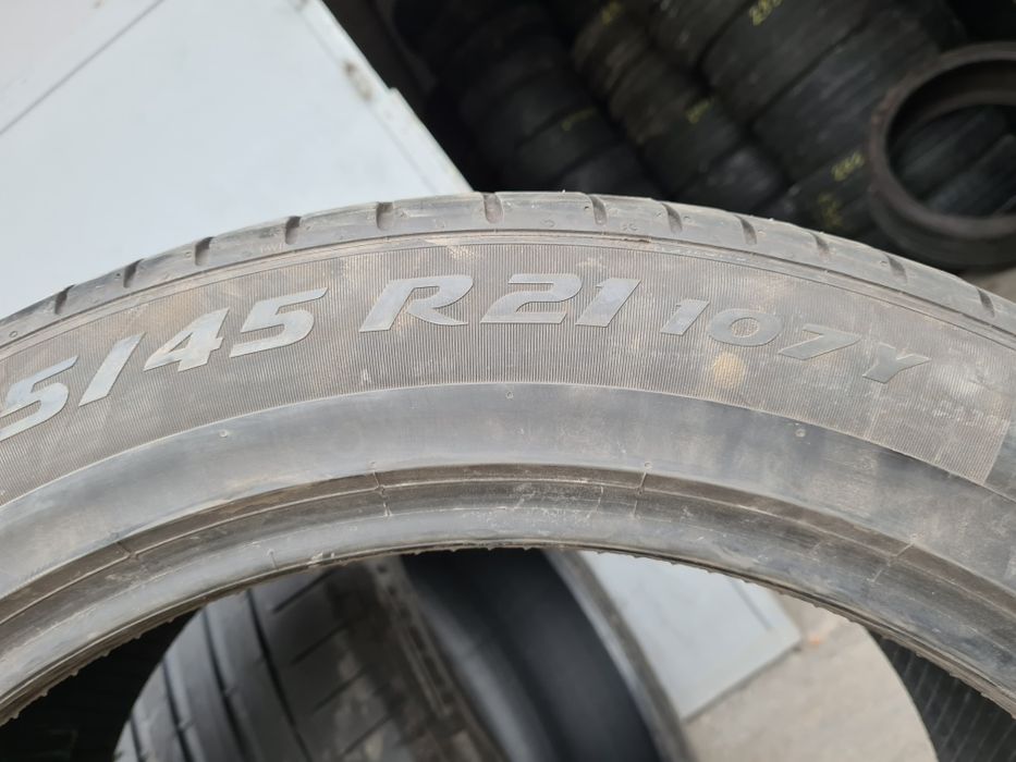 4 бр. летни гуми 275/45/21 и 315/40/21 Pirelli DOT 4319/3619 3,5-4 mm