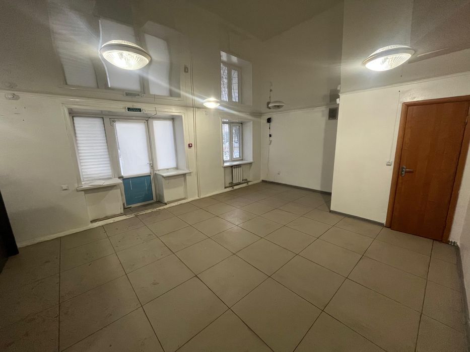 Сдам часть помещения в центре города