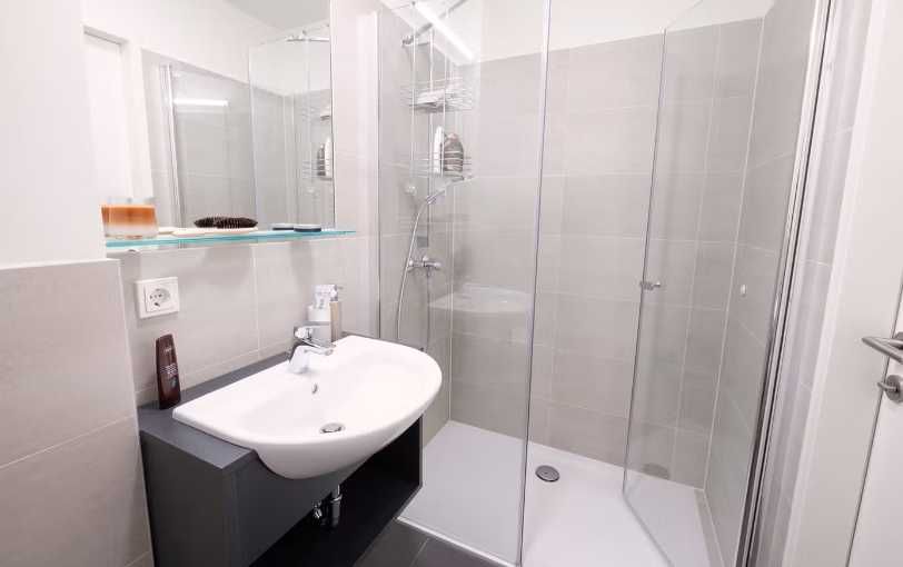 Дава се под наем Едностаен апартамент в Пловдив, Изгрев - 45 кв.м за 260.1 € - Снимка #1