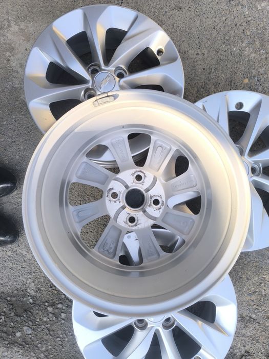 Диски на Шевролет оникс R15