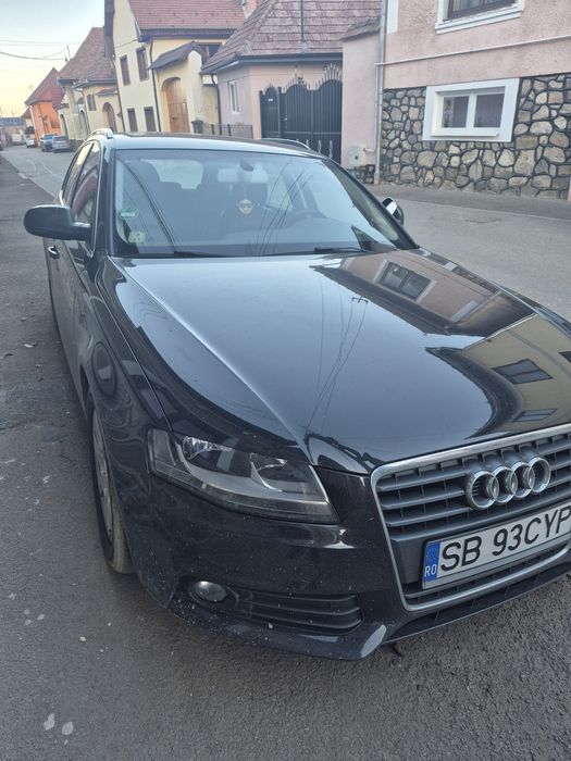Vând Audi a4 b8 2011