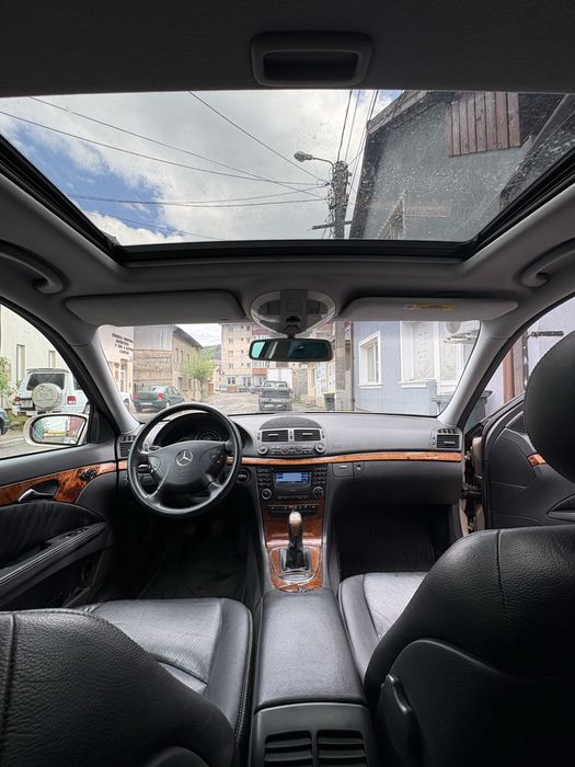 Vând Mercedes E220 CDI Manual W211