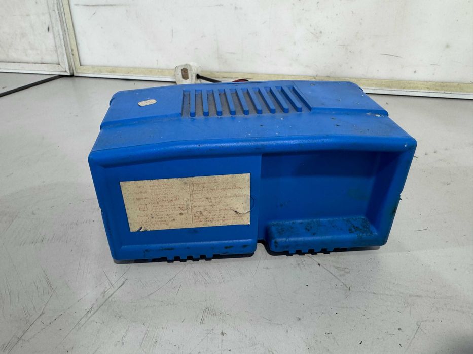 Зарядно за акумулатор - Sigma 12V/6amp