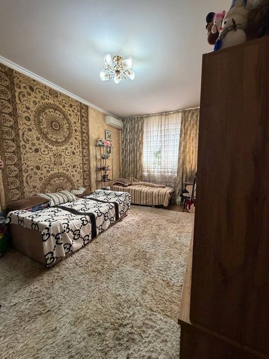 Продам чиланзар 7.  Одна комнатная