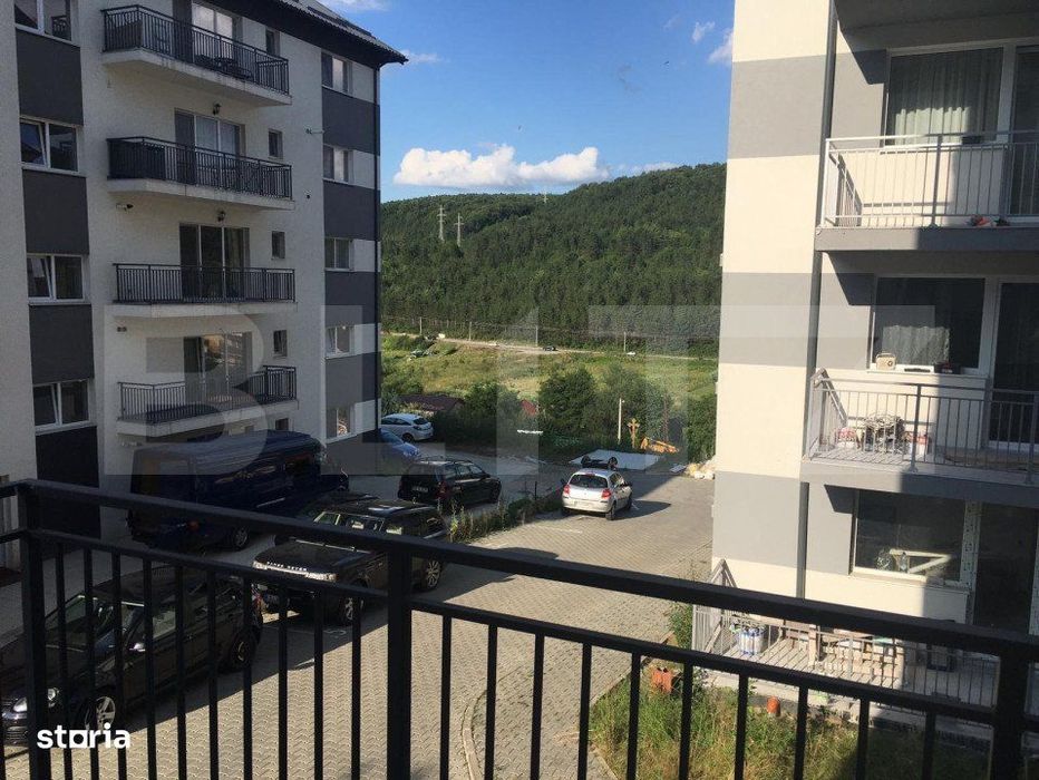 Apartament 2 camere, decomandat, parcare subterana, zona Vivo!
