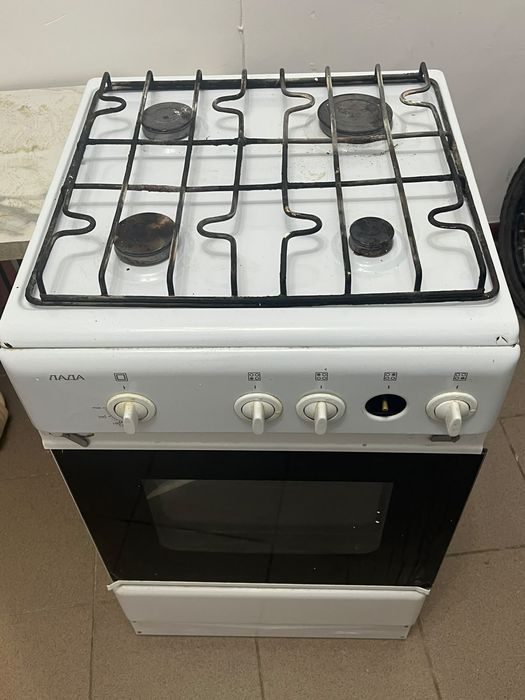 Продам газовую плиту