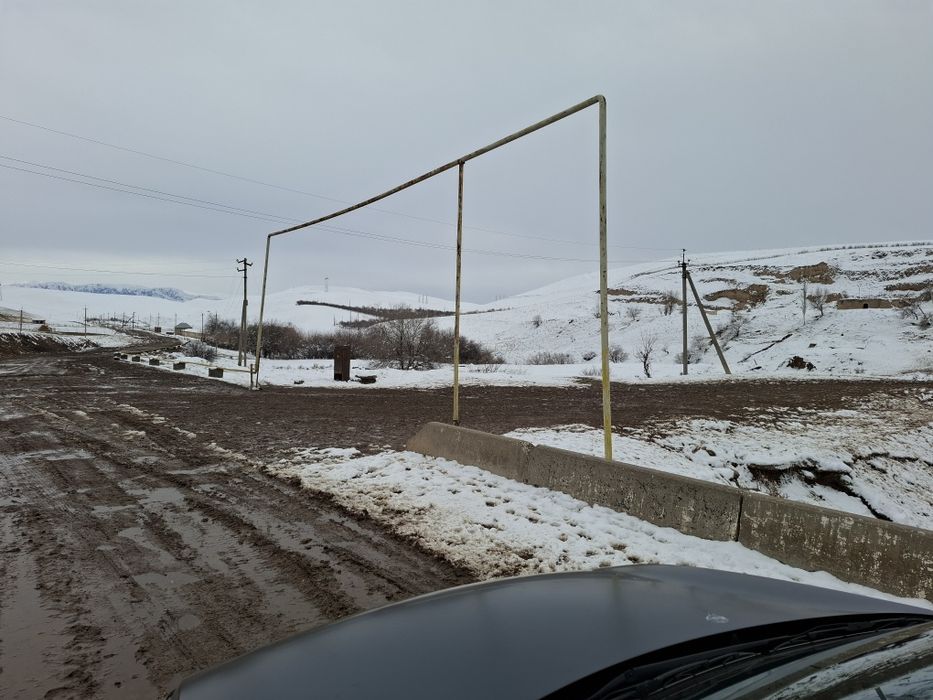 Чирчик! Про-ся 10-га не жилой земельный участок под строительство и.т.