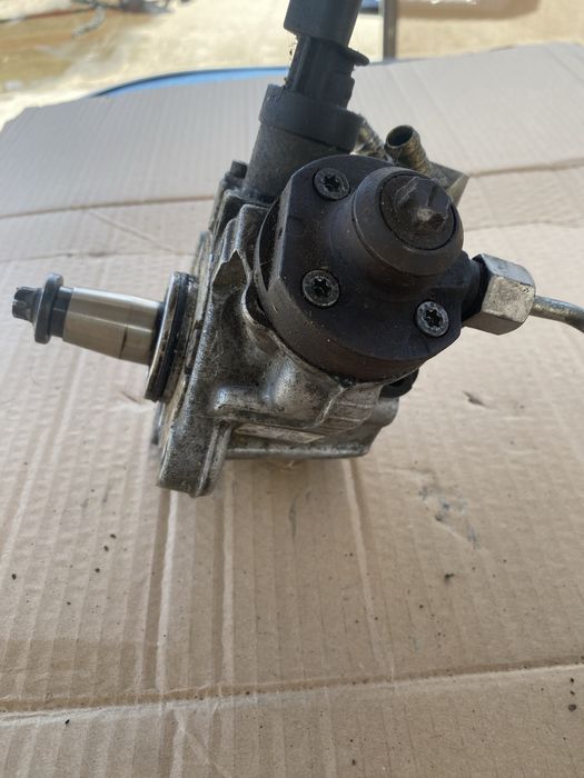Pompa Inalte BMW E60 2.0D Pret 1000 lei