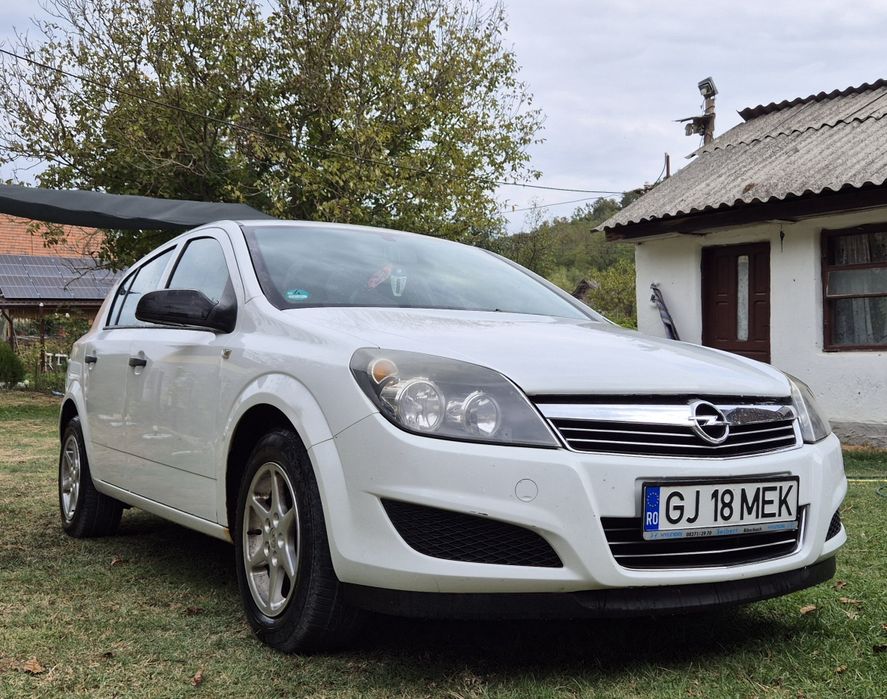 Vand opel astra H  1.8 benzina din 2009