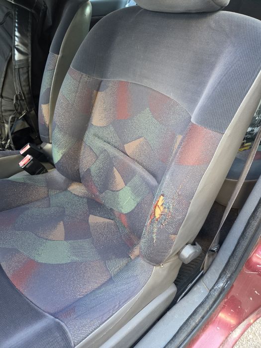 1.2 Рено Клио II - 99г.