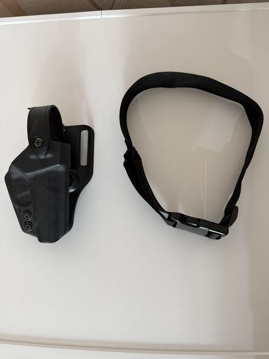 Кобур за пистолет Макаров със ластик за бедро