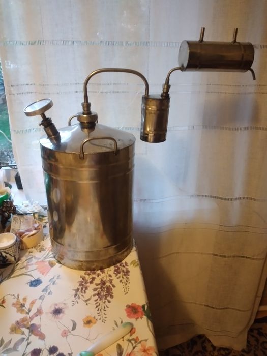 Дистиллятор,  перегонный  куб. СССР.