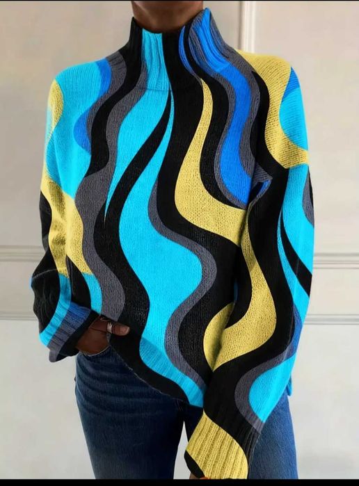 Дамски многоцветен пуловер