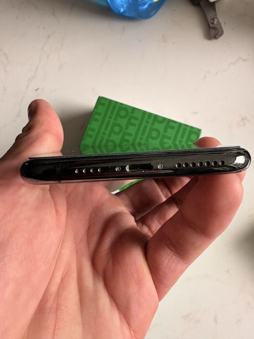 Iphone 11 Pro Max, 2 години гаранция!100% батерия!
