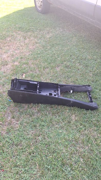 Подлакътник GLK, ГЛК