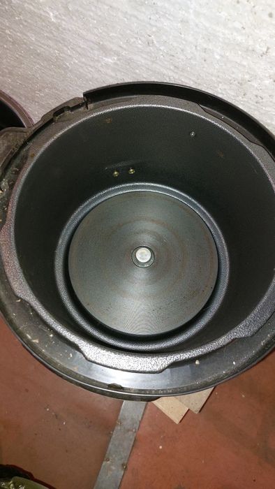 Мультиварка рабочая