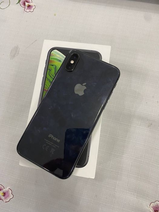 Айфон xs 64, батарейка 75%